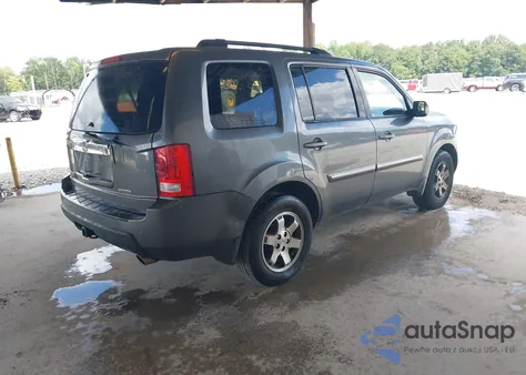 2010 Honda Pilot Touring из США, поврежденный, VIN 5FNYF3H99AB005660